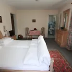 بيت ضيافة هاوس هولينتال