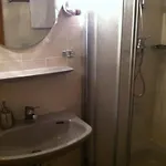 هاوس هولينتال *