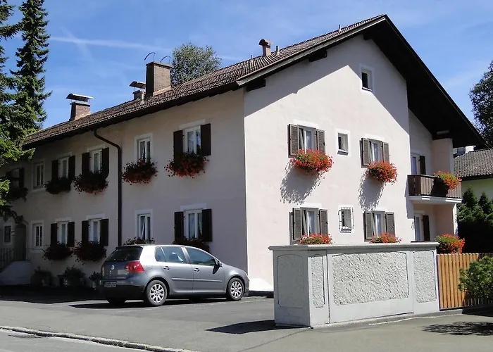 Гостьовий будинок Haus Hollental *